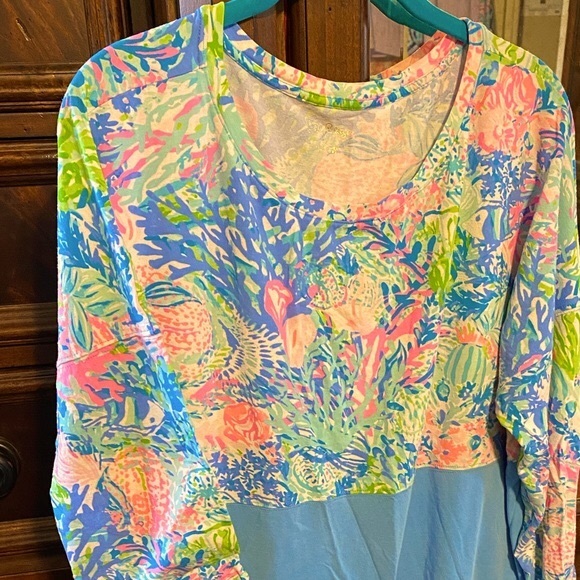 Lilly Pulitzer Tops - PRICE DROP Lilly Pulitzer Finn Top Colorblock Floral and Light Lilac, Large NWOT
